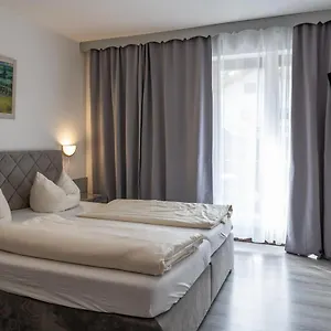 https://hotel-garni-jagerhof.com-bavaria.com