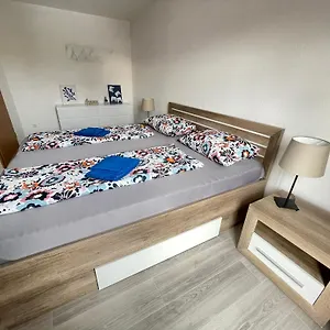 https://apartment-burgerstrasse-47-60q-m.dresdenhotels.net